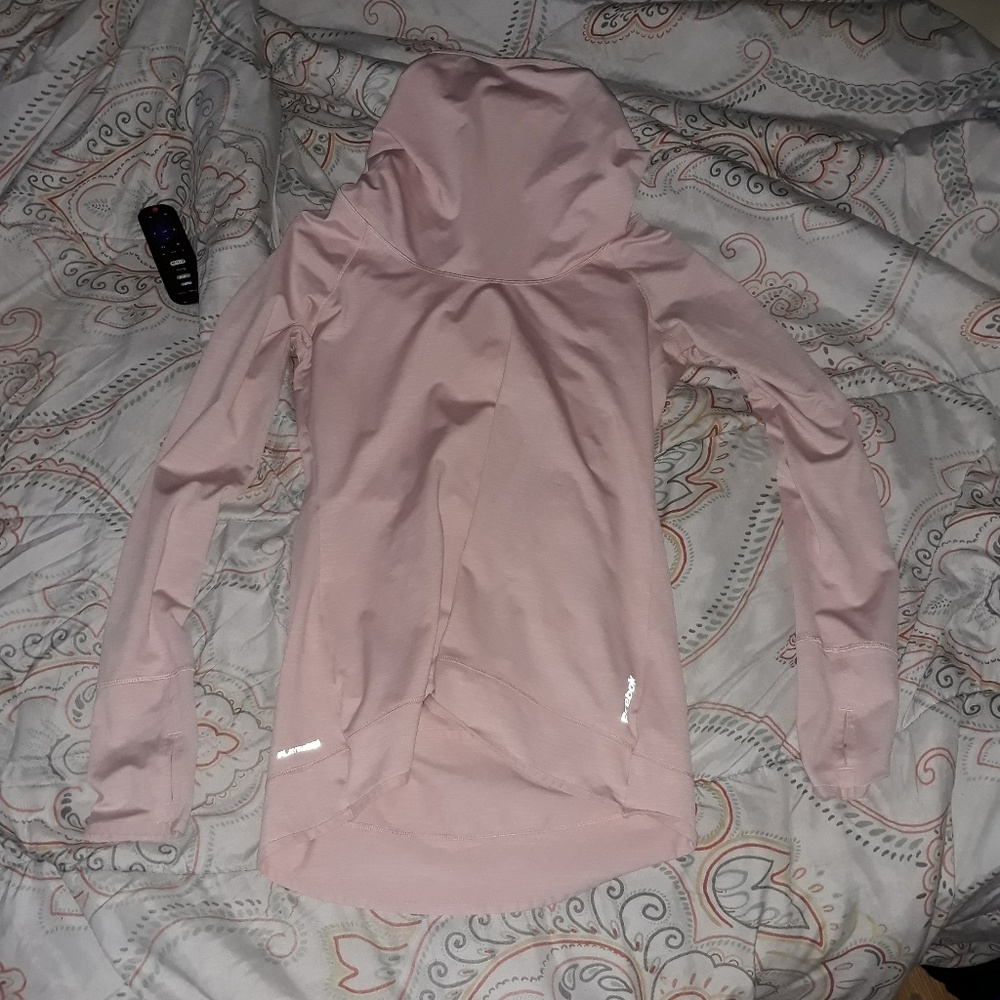 Reebok pullover